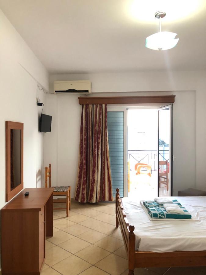 Center Hotel Pirro Himarë Dış mekan fotoğraf