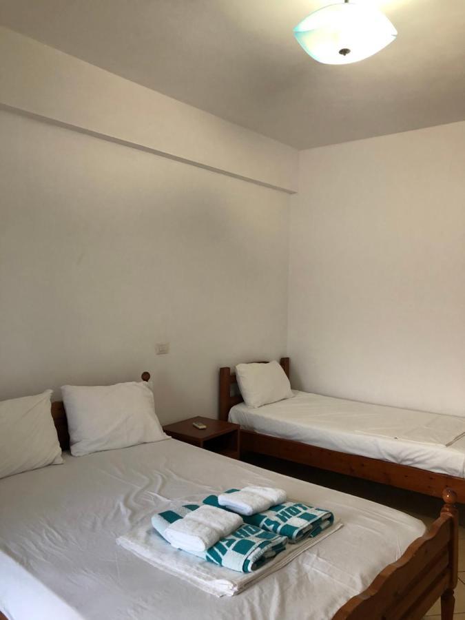Center Hotel Pirro Himarë Dış mekan fotoğraf