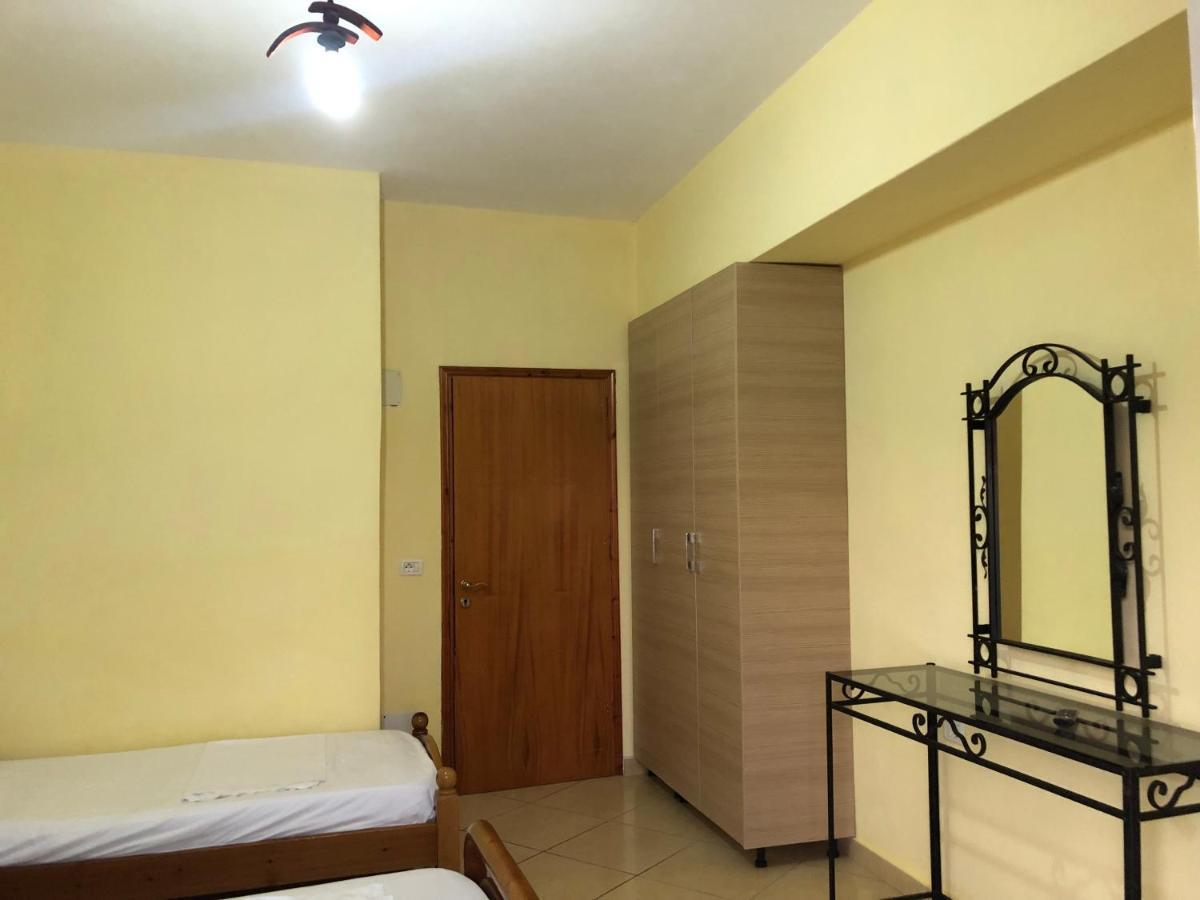 Center Hotel Pirro Himarë Dış mekan fotoğraf